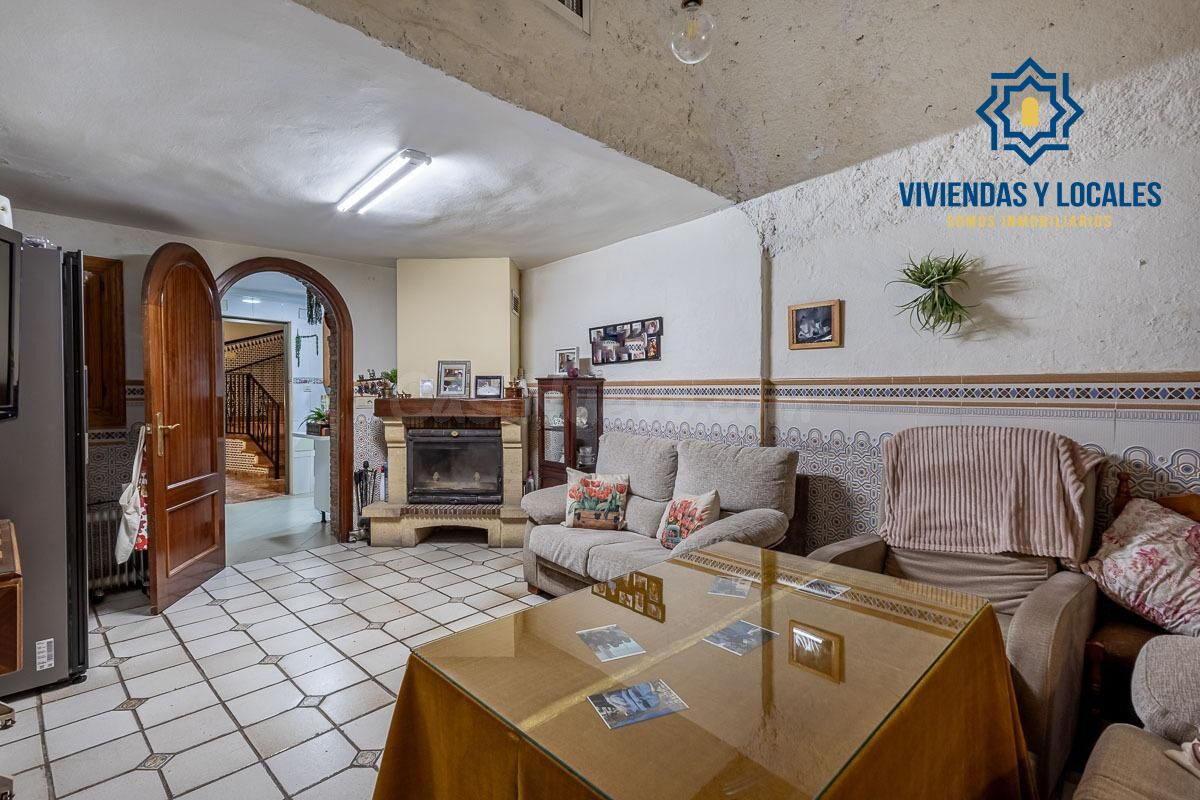 PRECIOSA CASA CON VISTAS A LA ALHAMBRA - foto 2