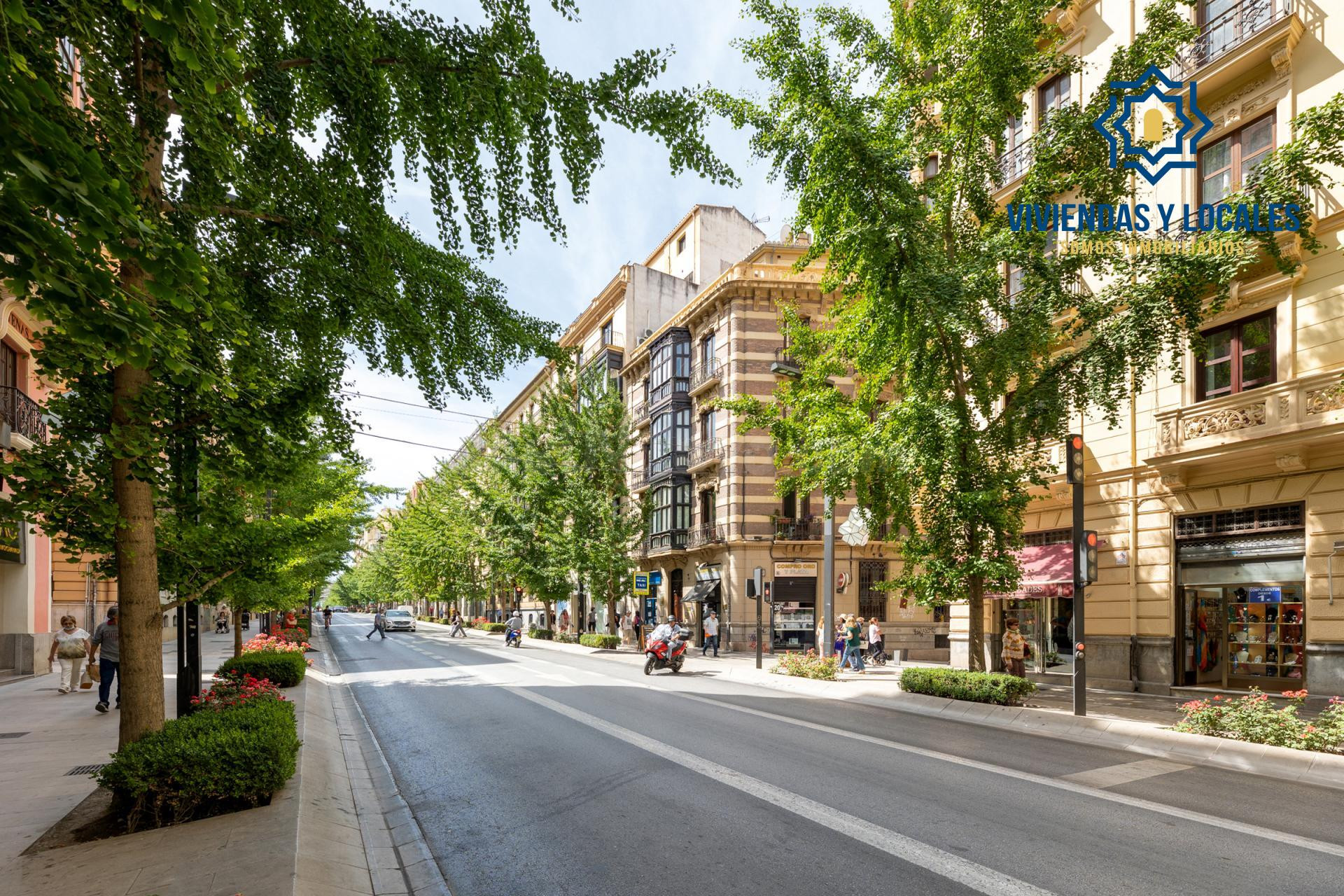 EXCLUSIVA ULTIMA PLANTA CON VISTAS EN GRAN VIA - foto 3