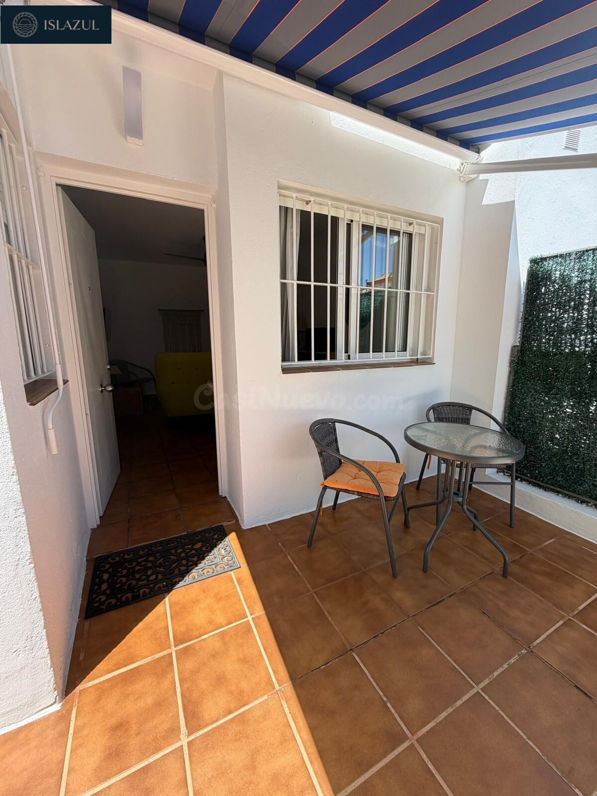 UN HOGAR CON PERSONALIDAD PROPIA, TU REFUGIO JUNTO AL MAR - foto 3