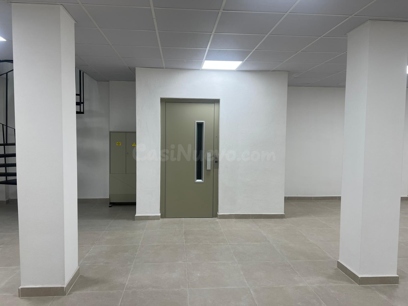 LOCAL COMERCIAL DE 311 m2 EN ALQUILER EN CALLE CRUZ – CENTRO - foto 5