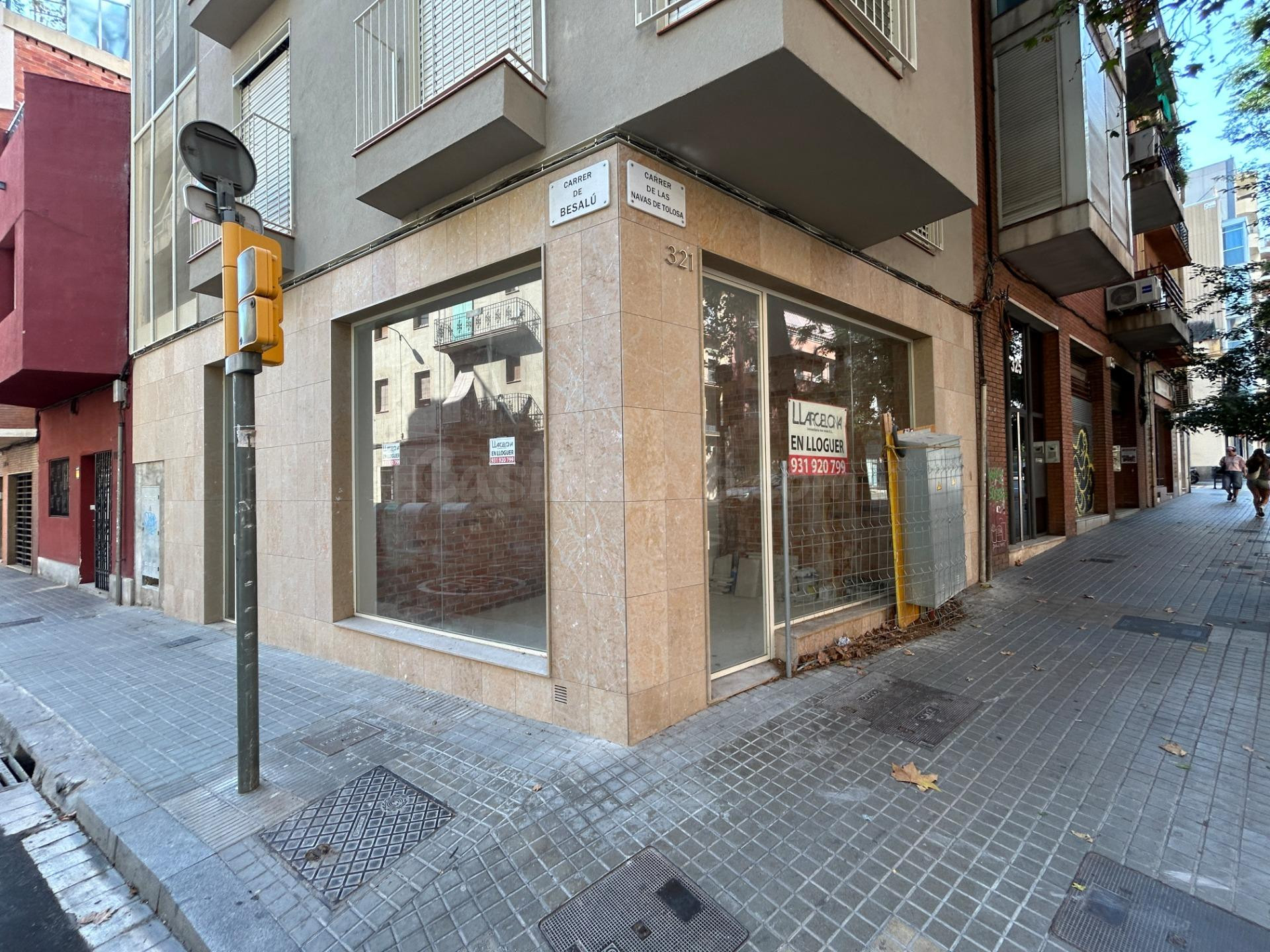 LOCAL COMERCIAL DE OBRA NUEVA A ESTRENAR EN PLENA CALLE NAVA - foto 5