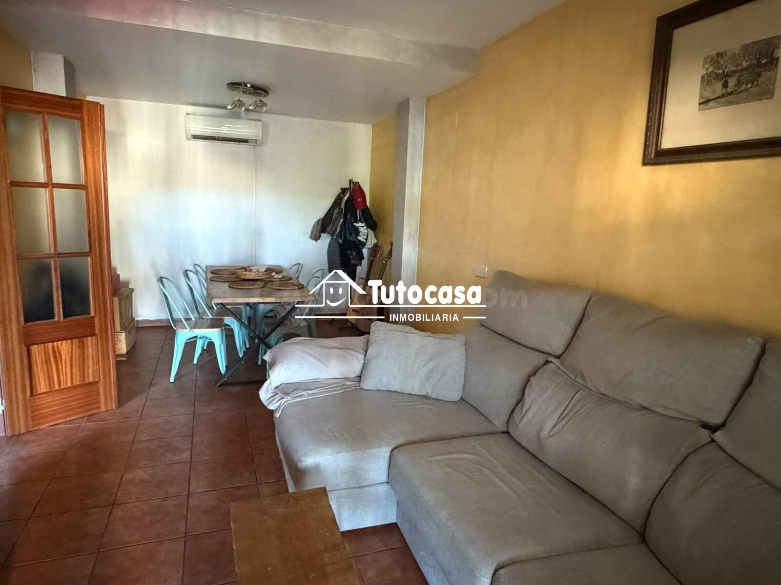 Chalet adosado de 3 dormitorios con dos patios, garaje doble - foto 5