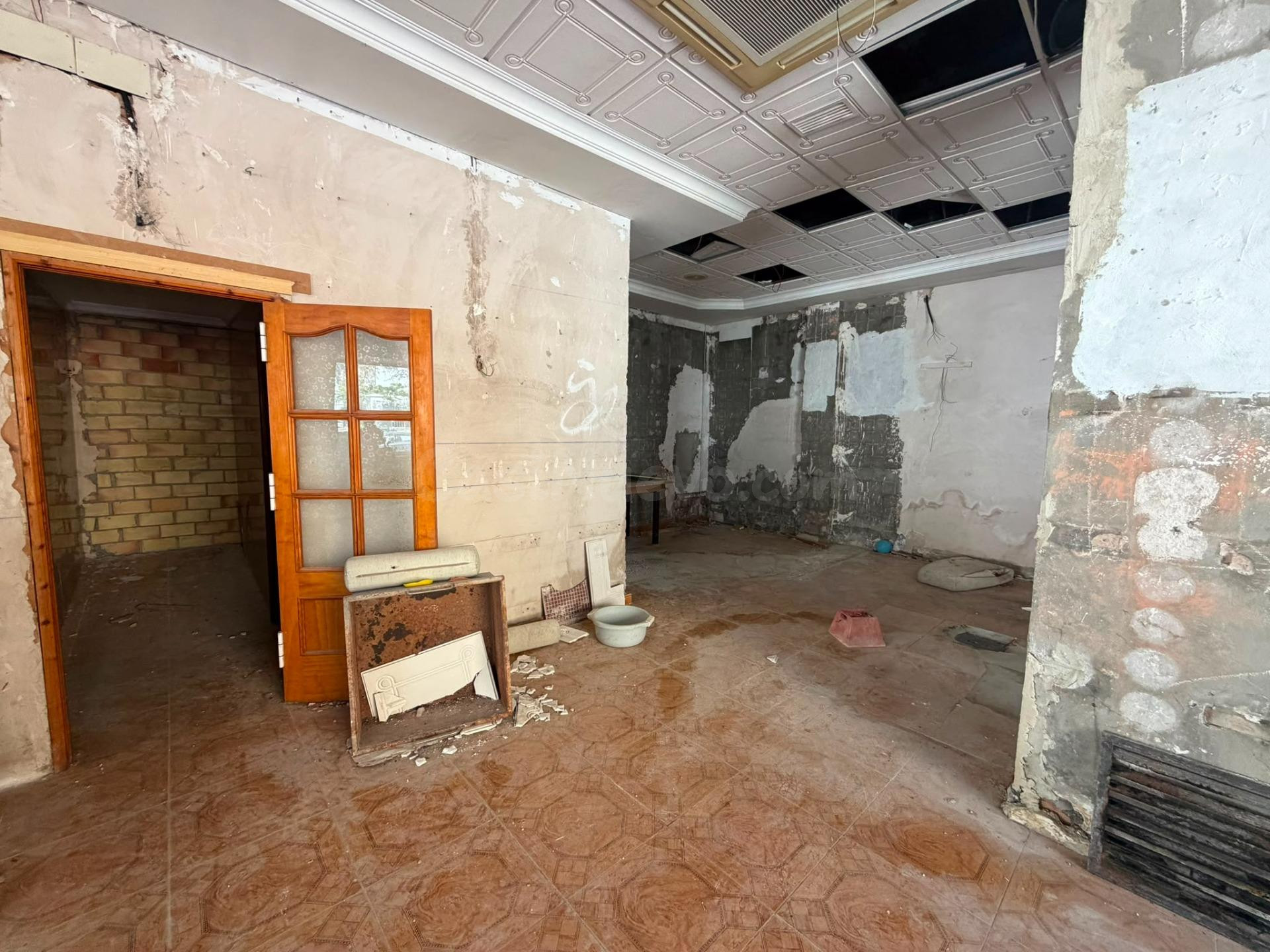 Local comercial 3 habitaciones 119m² en alquiler - Centro -  - foto 3