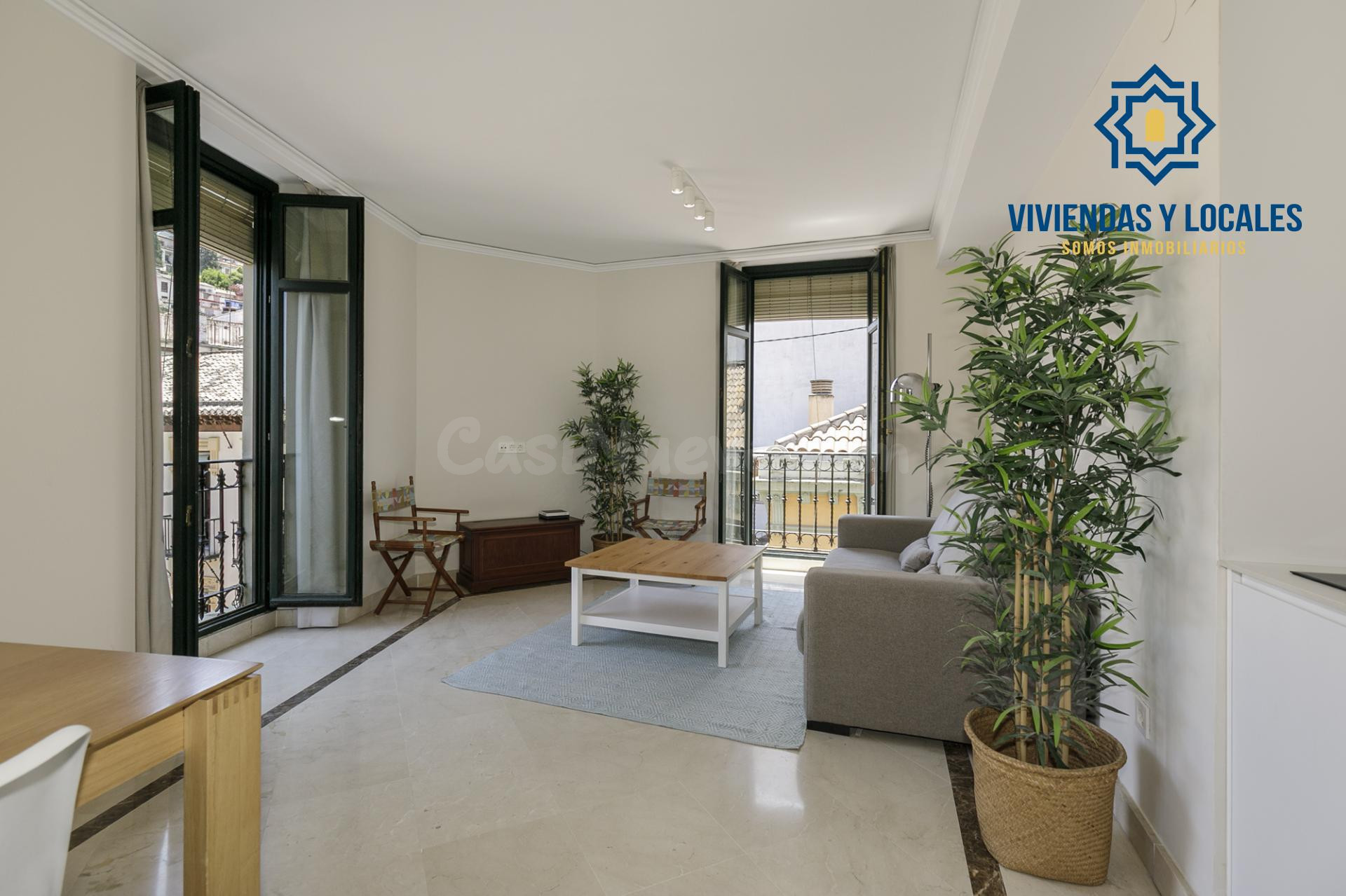 Precioso apartamento reformado en Gran Vía, pleno centro de Granada