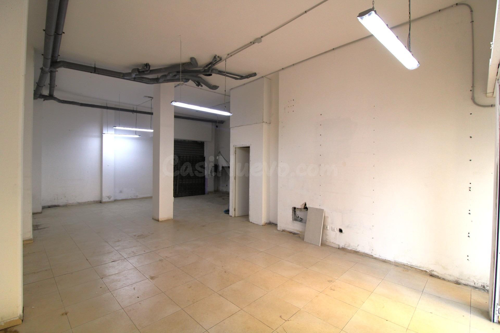 Local comercial con posible cambio uso a VPL - foto 2