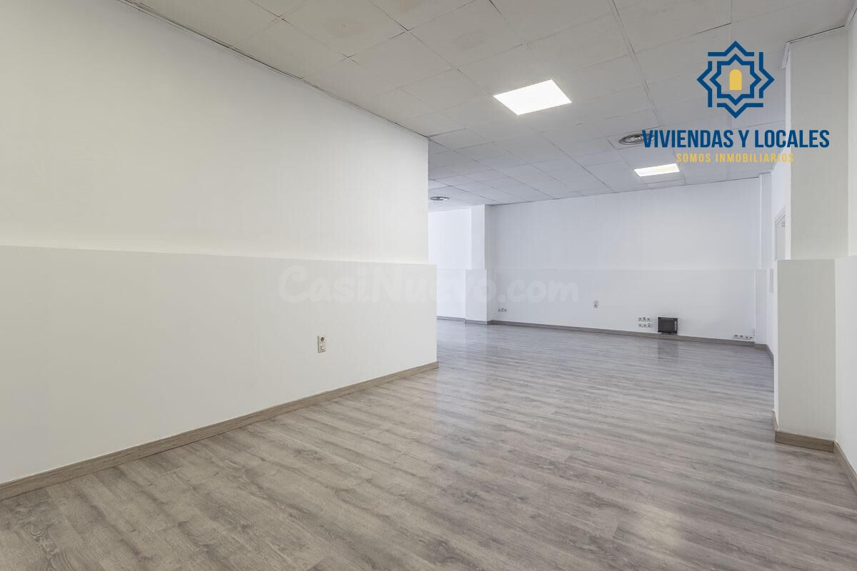 LOCAL COMERCIAL EN VENTA EN LA MEJOR ZONA DE PASO DE MARACEN - foto 3