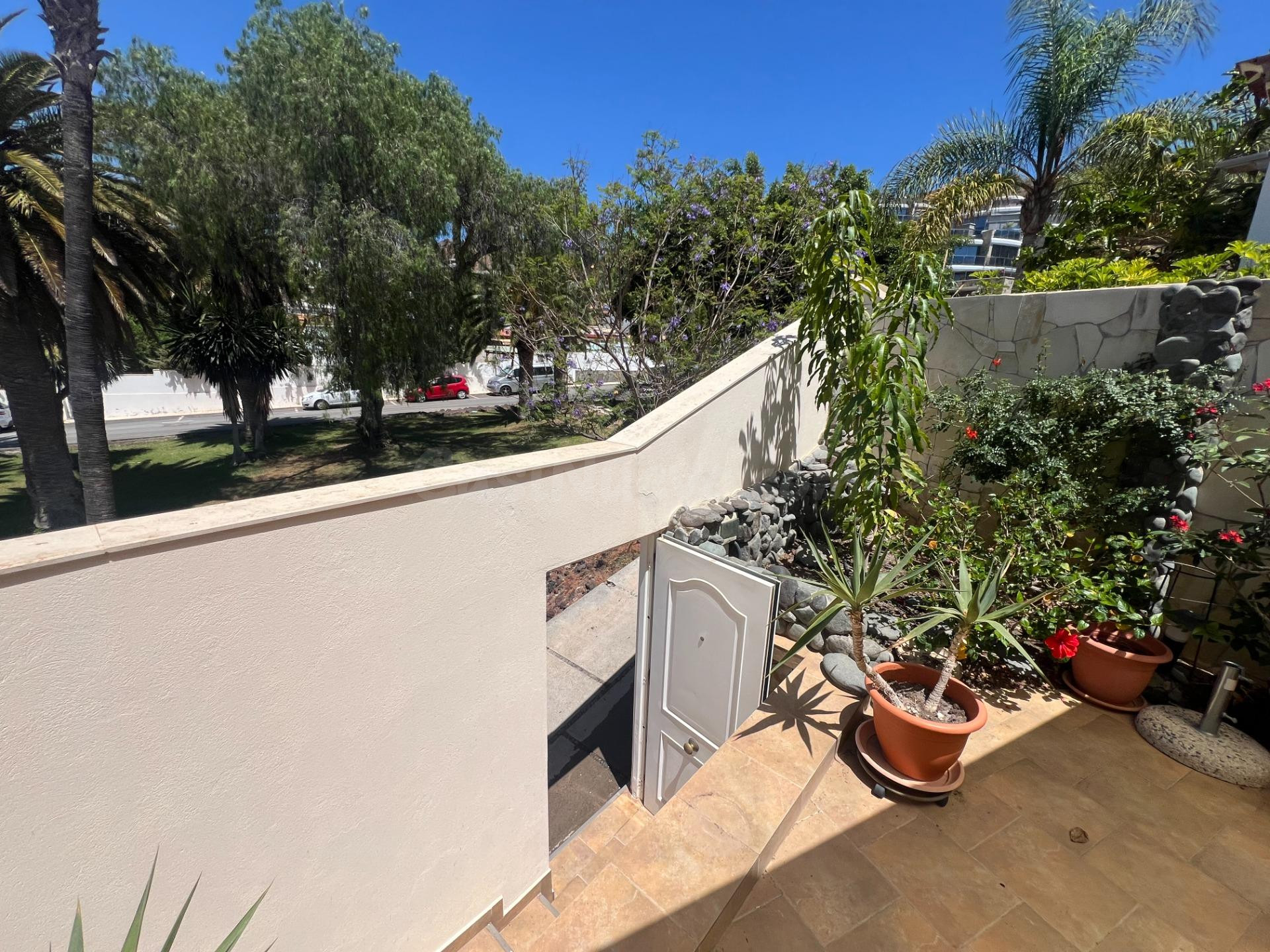 Villa con espectaculares vistas en venta en Tauro. - foto 2