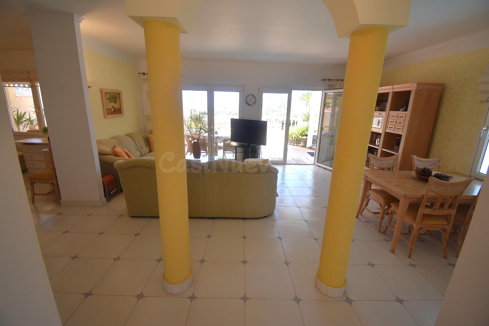 Villa con espectaculares vistas en venta en Tauro. - foto 5