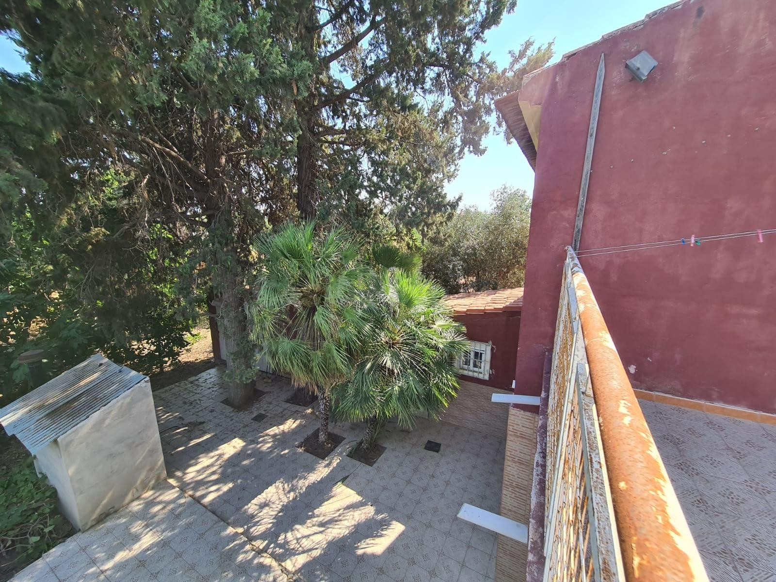 Casa con terreno en el Camino de La Arboleja - foto 2