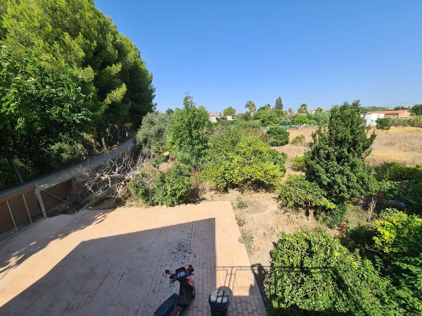 Casa con terreno en el Camino de La Arboleja - foto 4