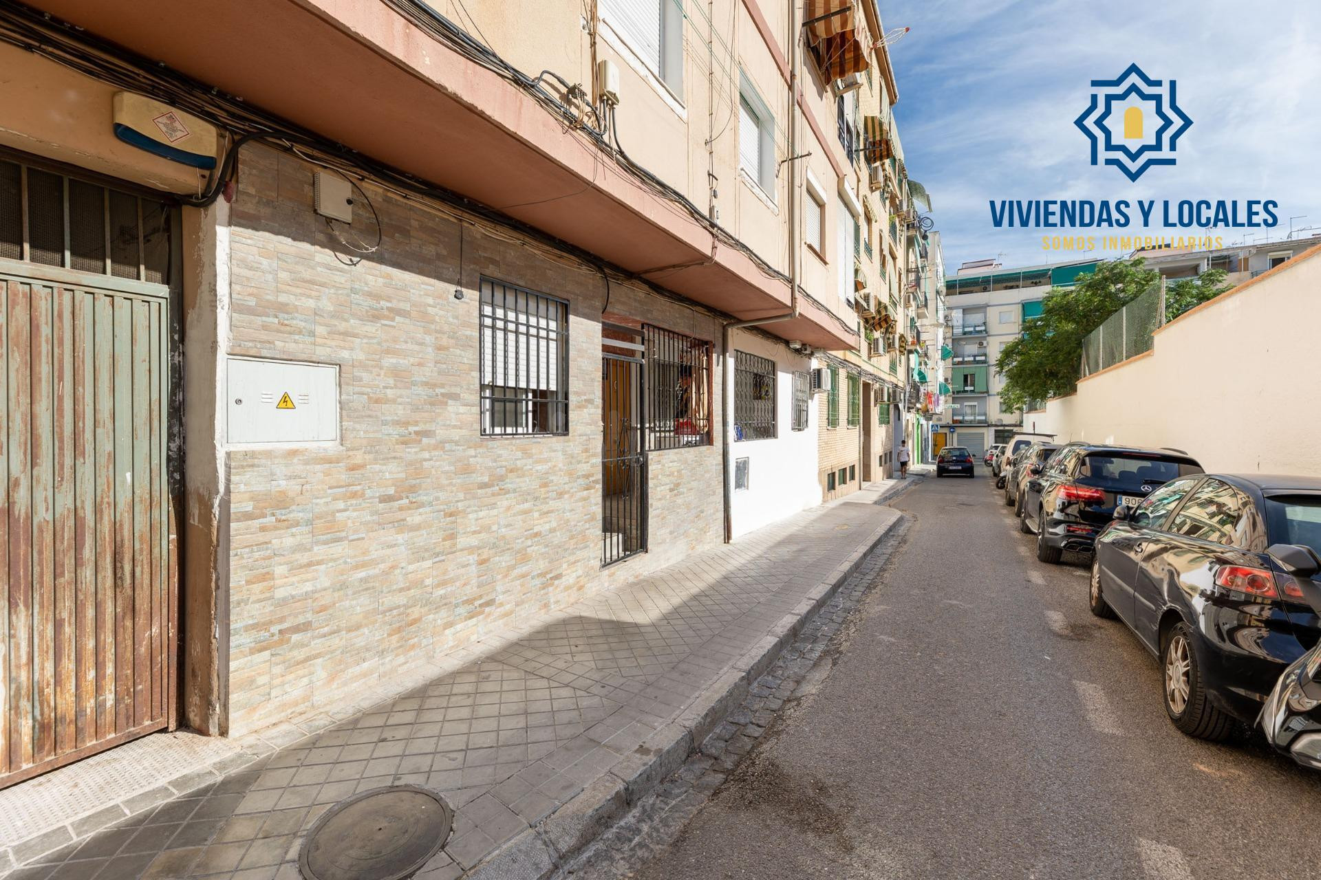 Local transformado en 4 apartamentos con rentabilidad inmedi - foto 4