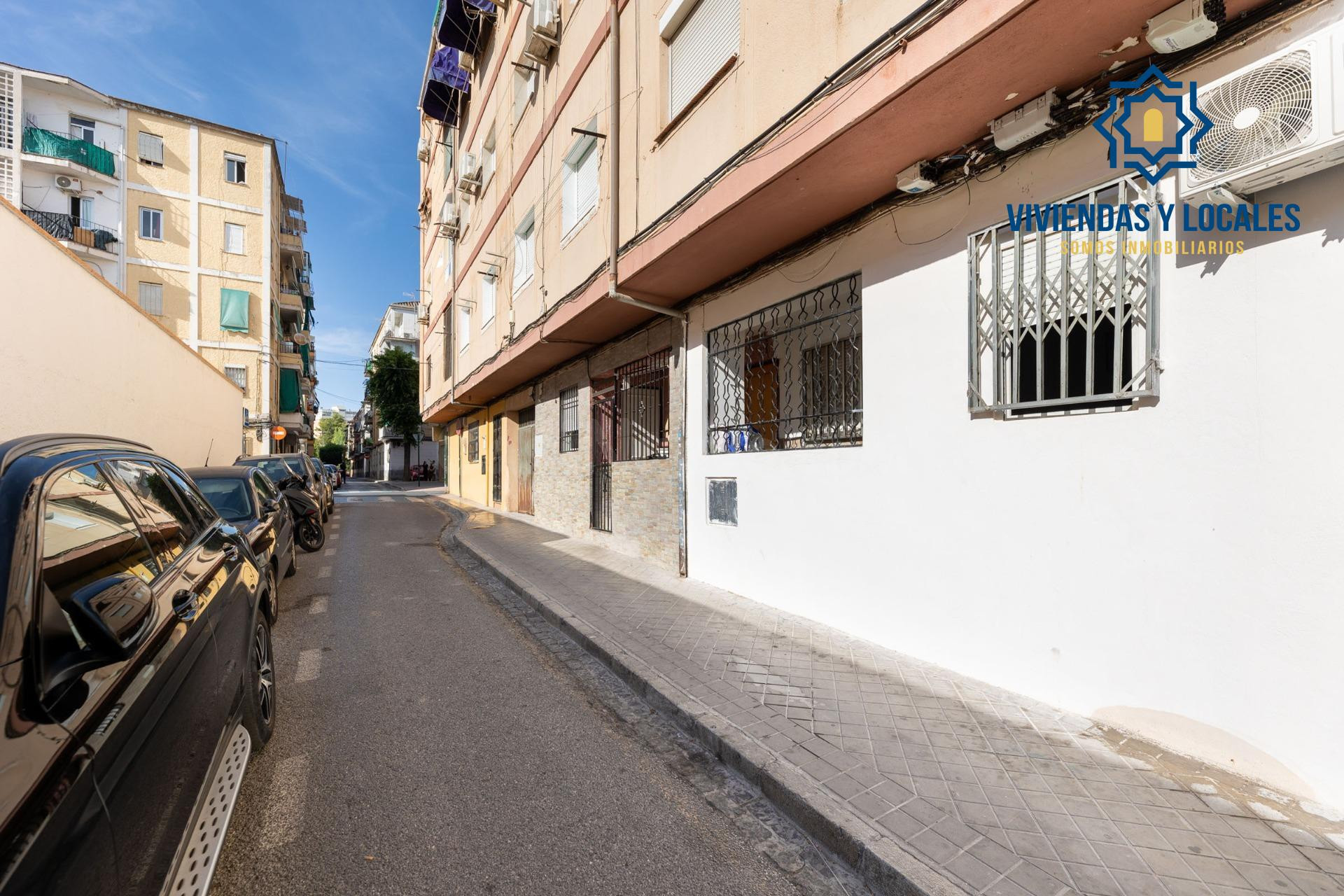 Local transformado en 4 apartamentos con rentabilidad inmedi - foto 5