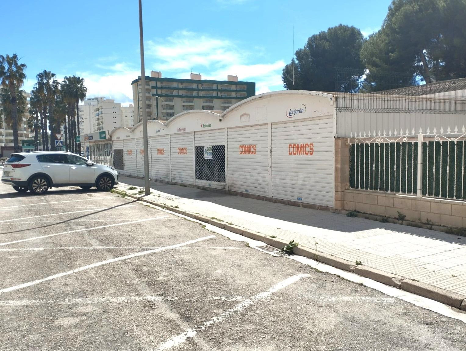 Local comercial 264m² en alquiler - Playa de Gandia - foto 2