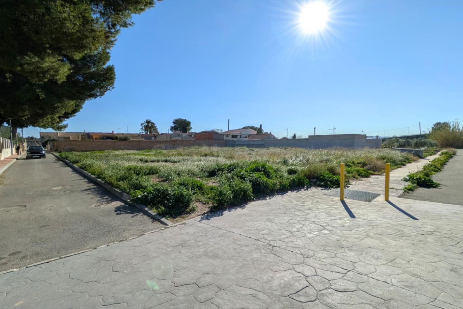 Parcela de 481 m2 en La Condomina – Las Torres de Cotillas - foto 3