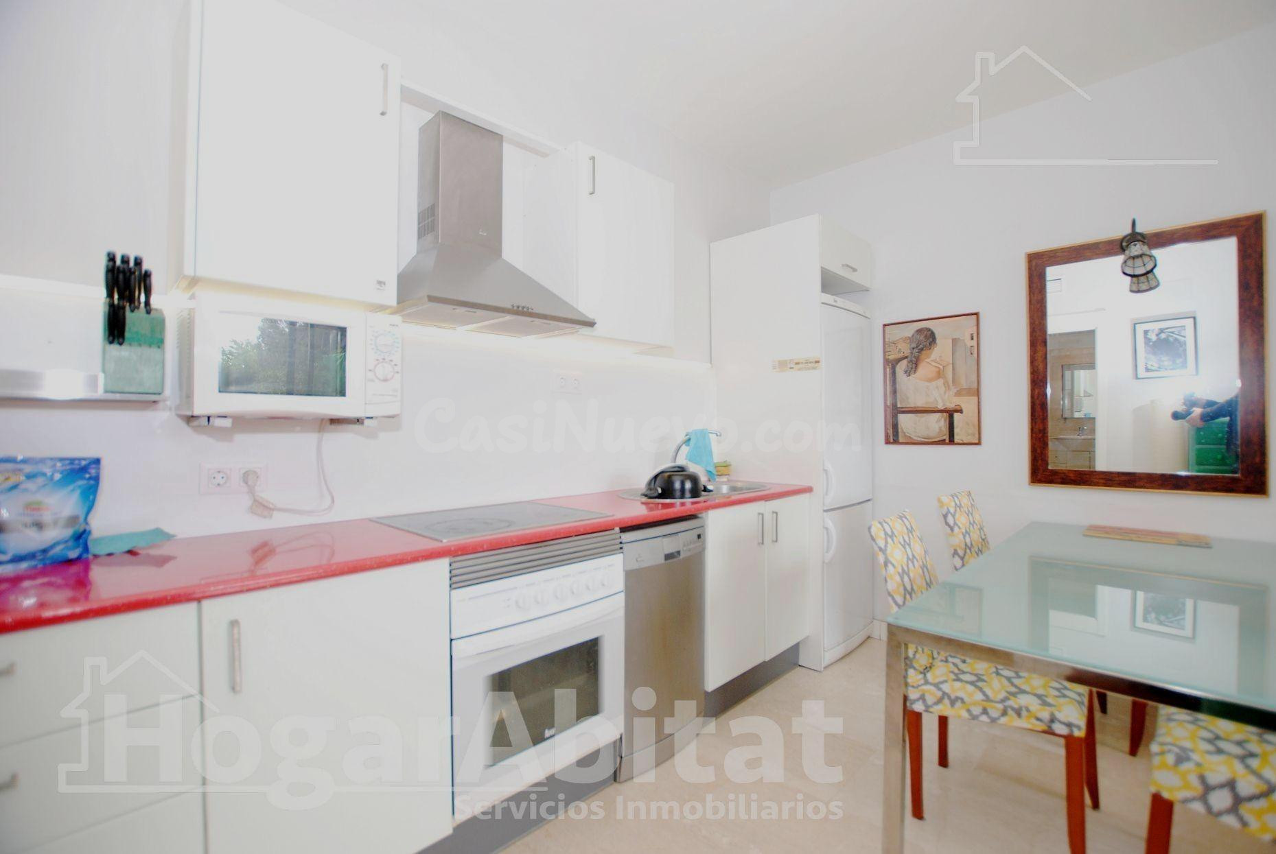 ¡CERCA DE LA PLAYA! AMPLIO EN RESIDENCIAL CON PISCINA Y TERR - foto 5