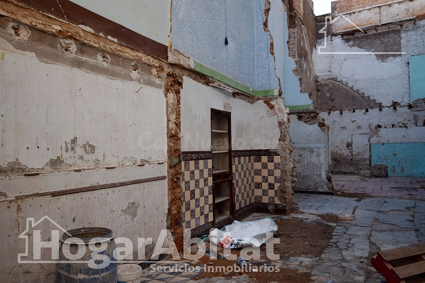 AMPLIO SOLAR PARA CONSTRUIR LA CASA QUE SIEMPRE HAS DESEADO  - foto 4