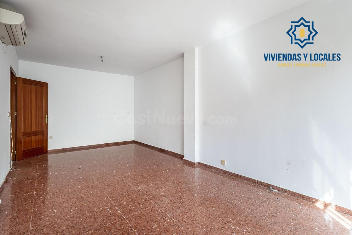 ADOSADO EN HUETOR VEGA - foto 5