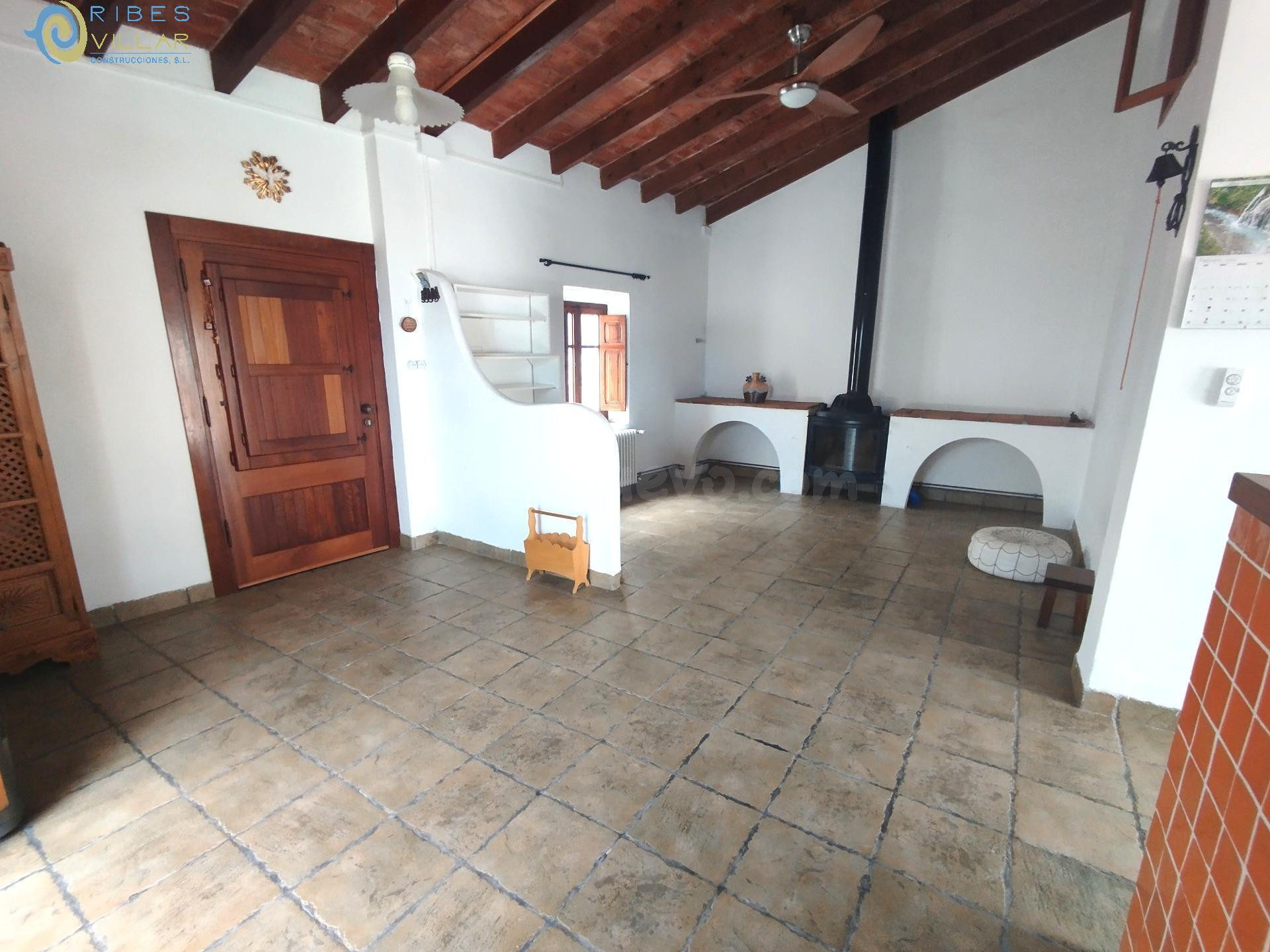 SE VENDE ENCANTADORA CASA EN OLIVA CON ESPECTACULARES VISTAS - foto 4