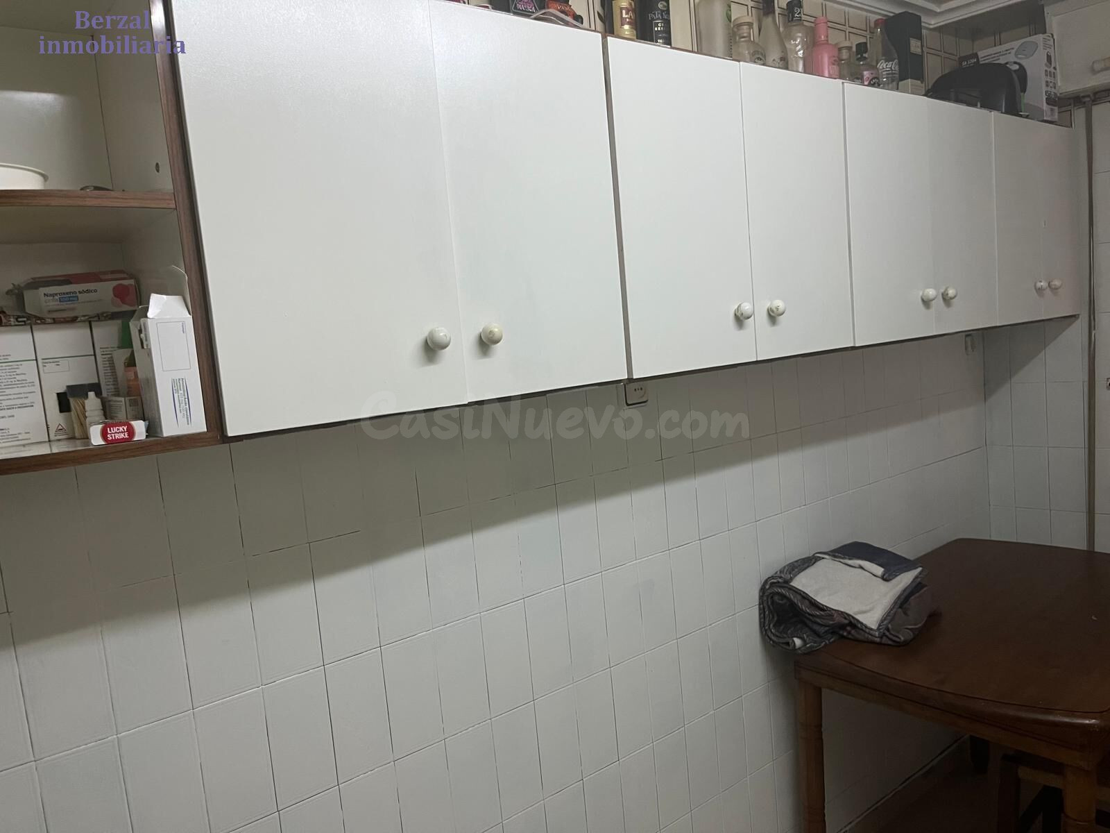 Casa individual, amplia con garaje y terraza en ático. - foto 4