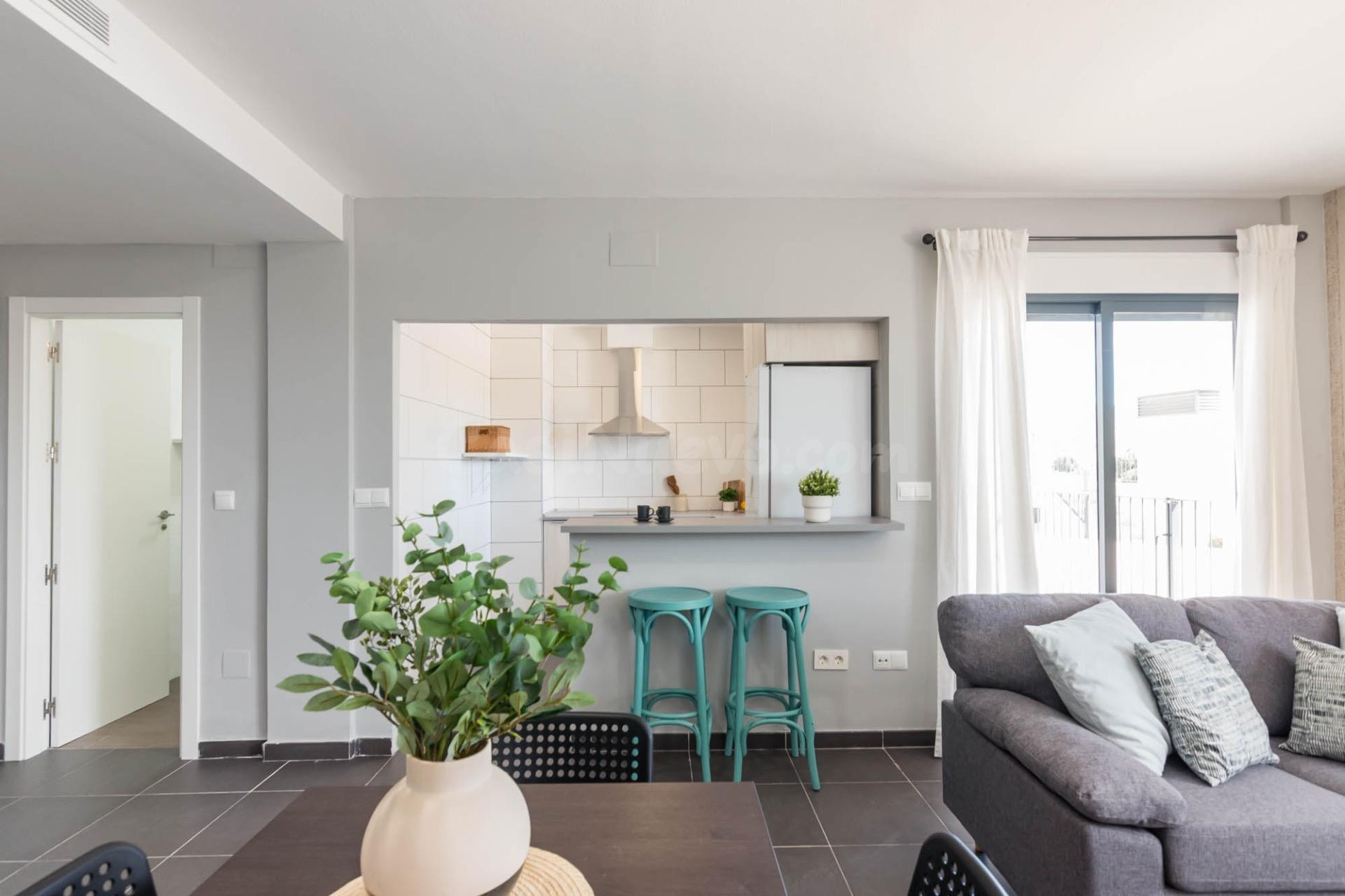 Planta Baja a estrenar con Piscina, Terraza y Solárium Priva - foto 4