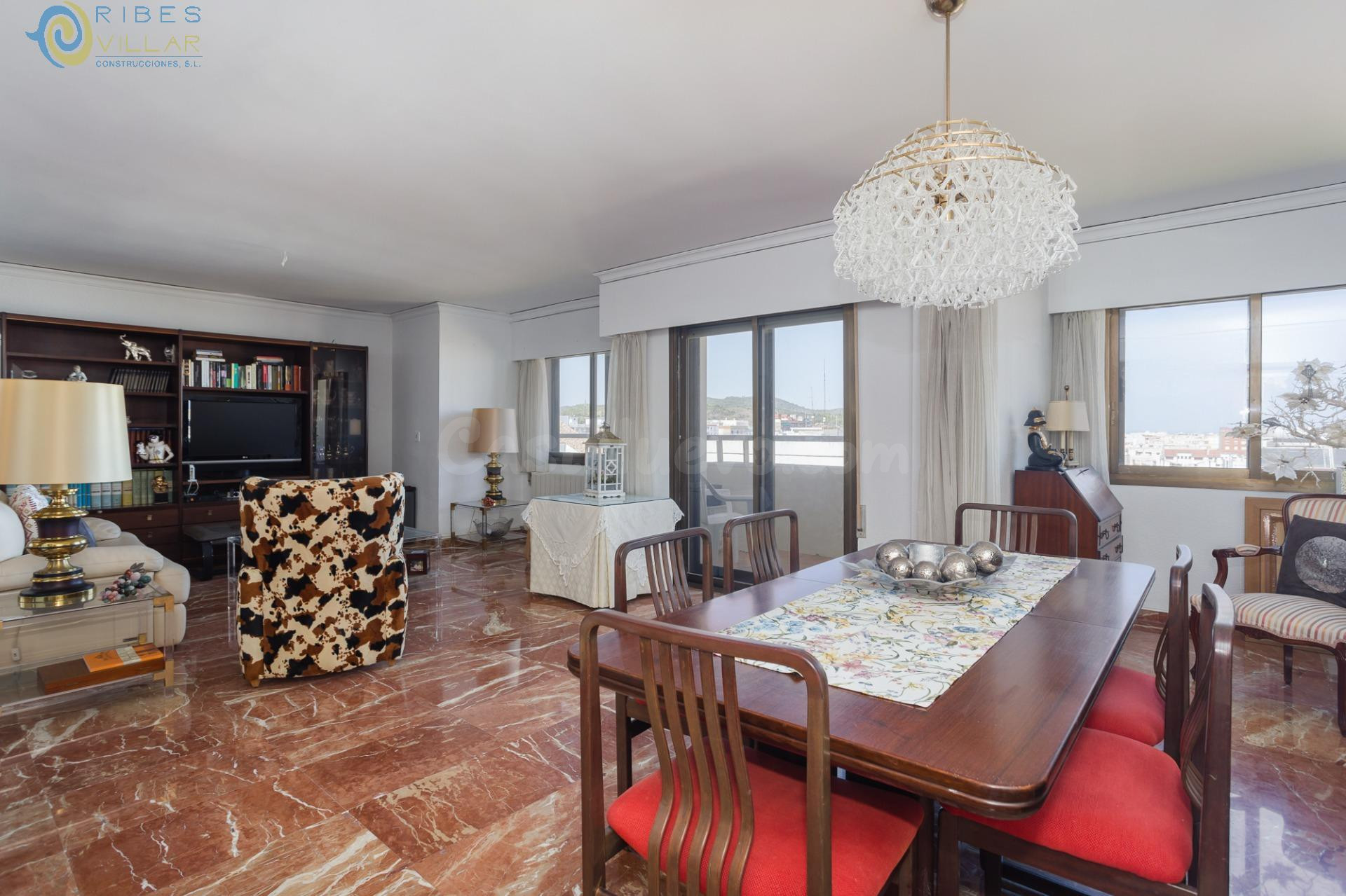 Exclusiva vivienda de 234 m2 con garaje en pleno centro hist - foto 5