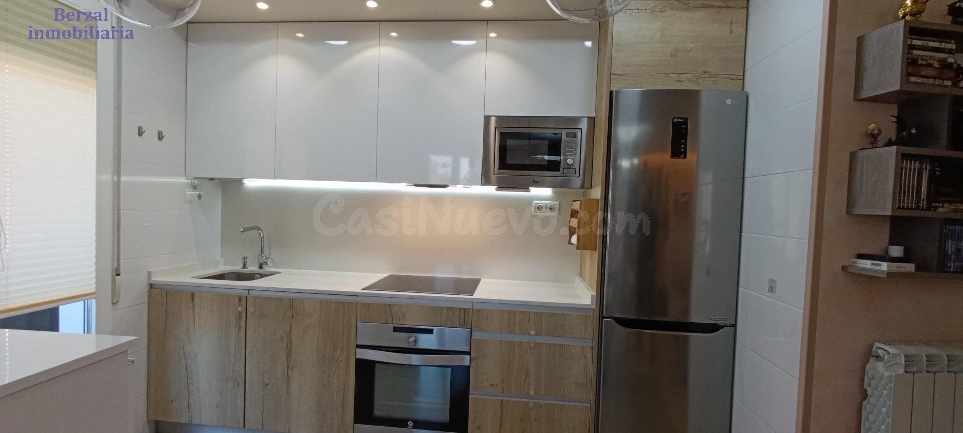 Amplio y Luminoso Piso en Avenida Colón, Logroño - €265.000 - foto 4