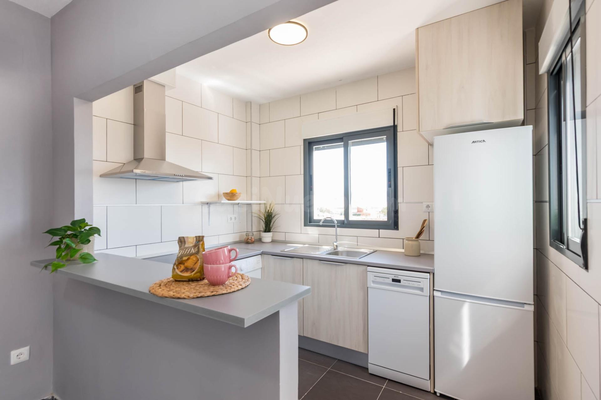 Piso a estrenar con Piscina, Terraza y Solárium Privado fren - foto 5