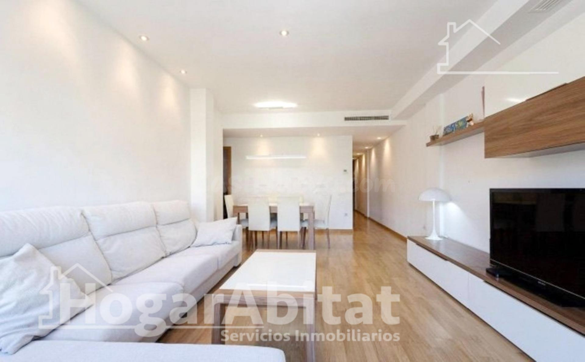 SEMINUEVO CON GARAJE Y TRASTERO - foto 4