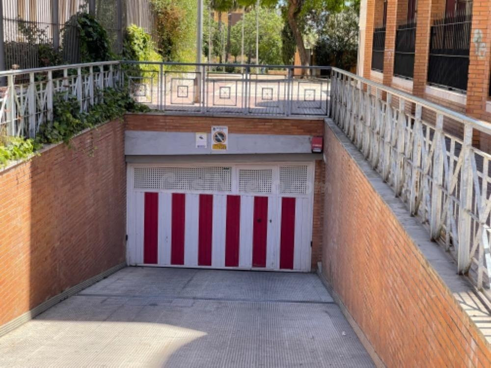 PLAZAS DE GARAJE EN CL EL LICENCIADO, LOS ROSALES-HUELVA - foto 5