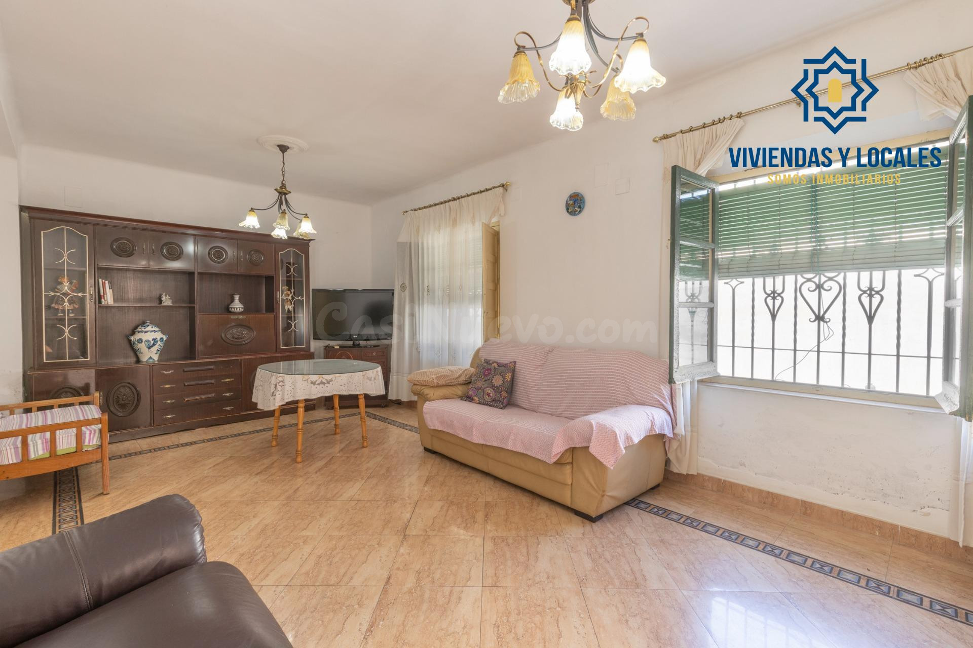 Casa con gran solar - foto 4