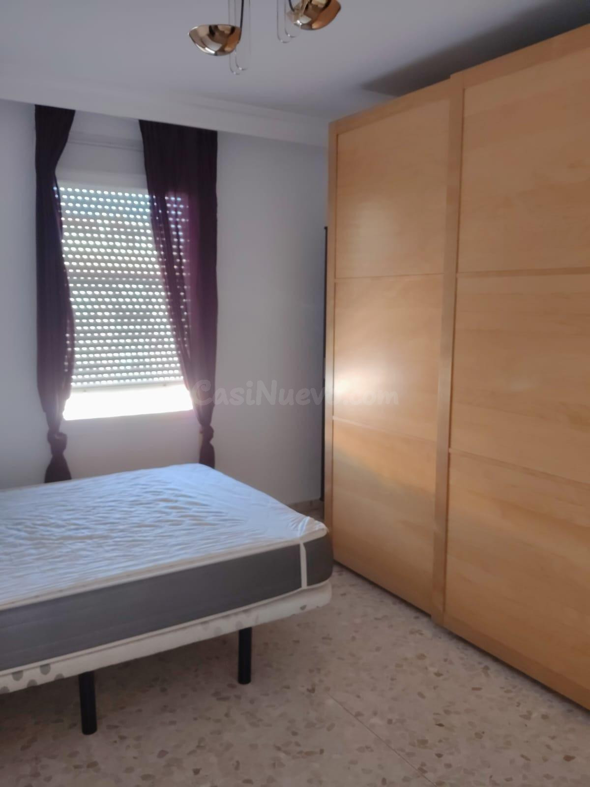 Amplio piso de 4 dormitorios totalmente exterior y plaza de  - foto 4