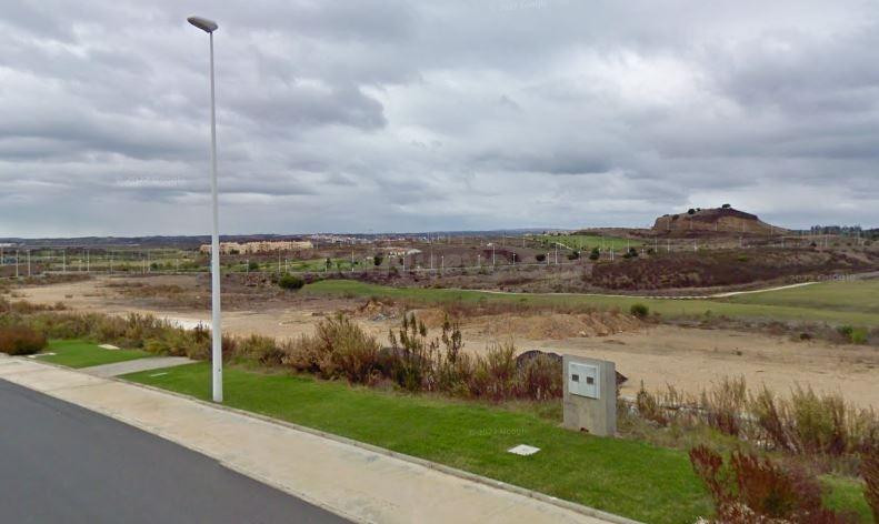 PARCELA UNIFAMILIAR 27A, DE 711 M2 PARA construcción CHALET 