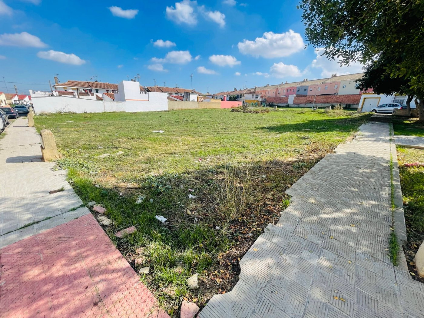 OPORTUNIDAD DE INVERSIÓN: 50% Indiviso de Suelo Urbano Conso - foto 2