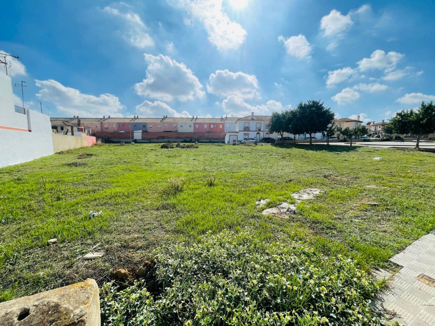 OPORTUNIDAD DE INVERSIÓN: 50% Indiviso de Suelo Urbano Conso - foto 3