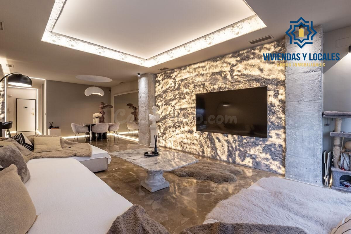 ELEGANTE PISO EN EL EDIFICIO LA PIRÁMIDE, EN PLENO CORAZÓN D - foto 5