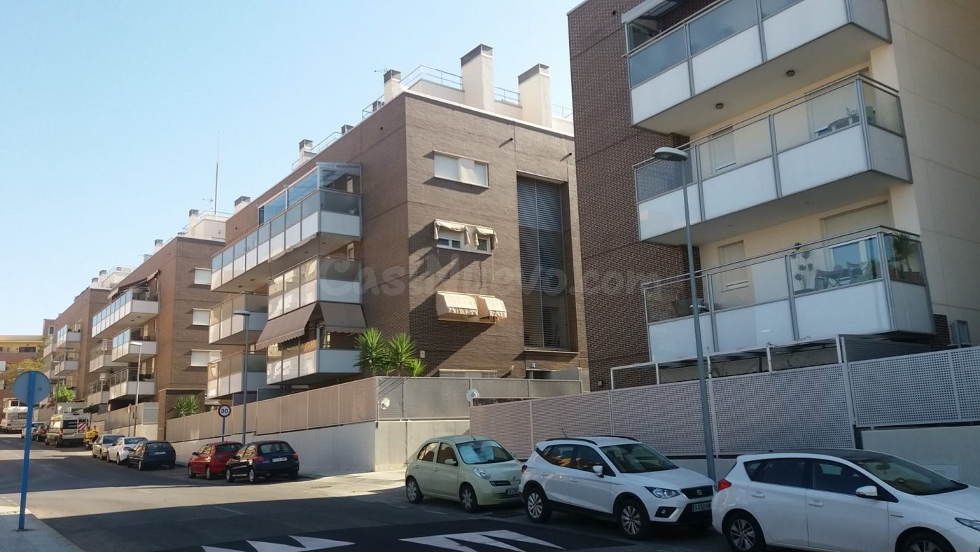 ¡Oportunidad de inversión y comodidad en Mairena del Aljaraf - foto 2