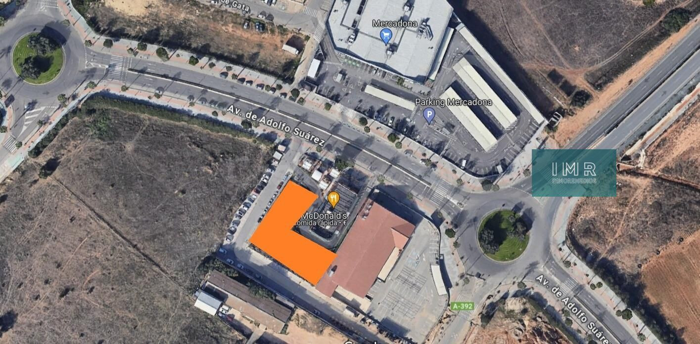 Solar comercial en venta en zona estratégica – Dos Hermanas,