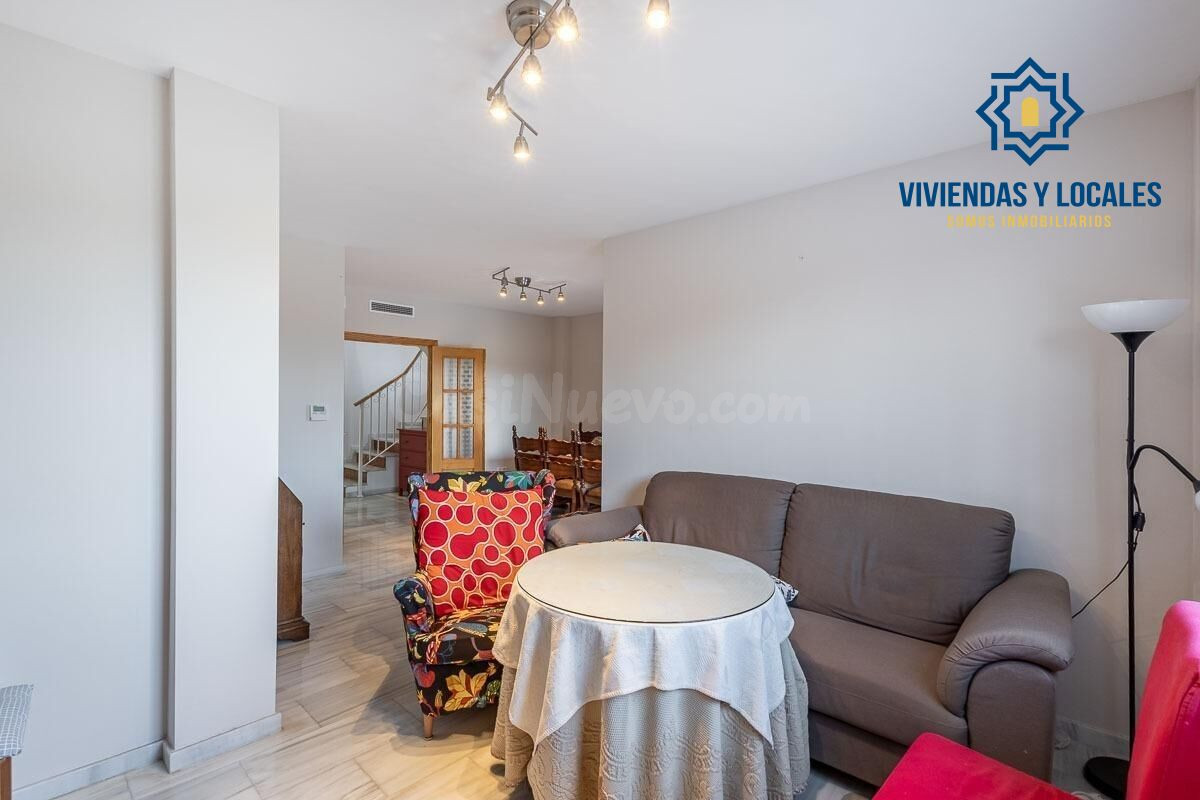 FANTÁSTICA CASA EN URBANIZACIÓN LOS CORTIJOS - foto 4