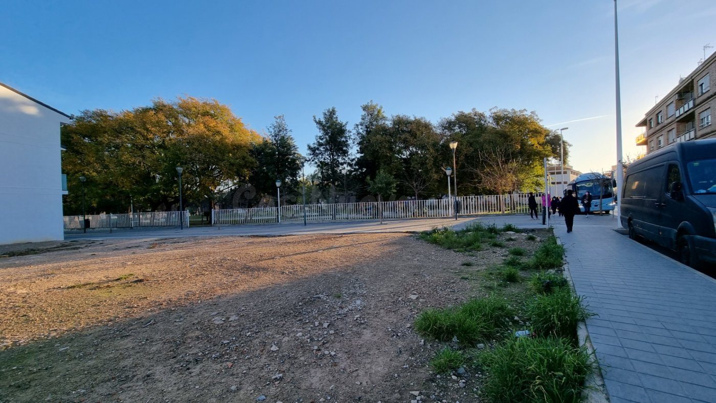 Ref. 03976 - Parcela - solar para unifamiliar en Llíria - foto 5