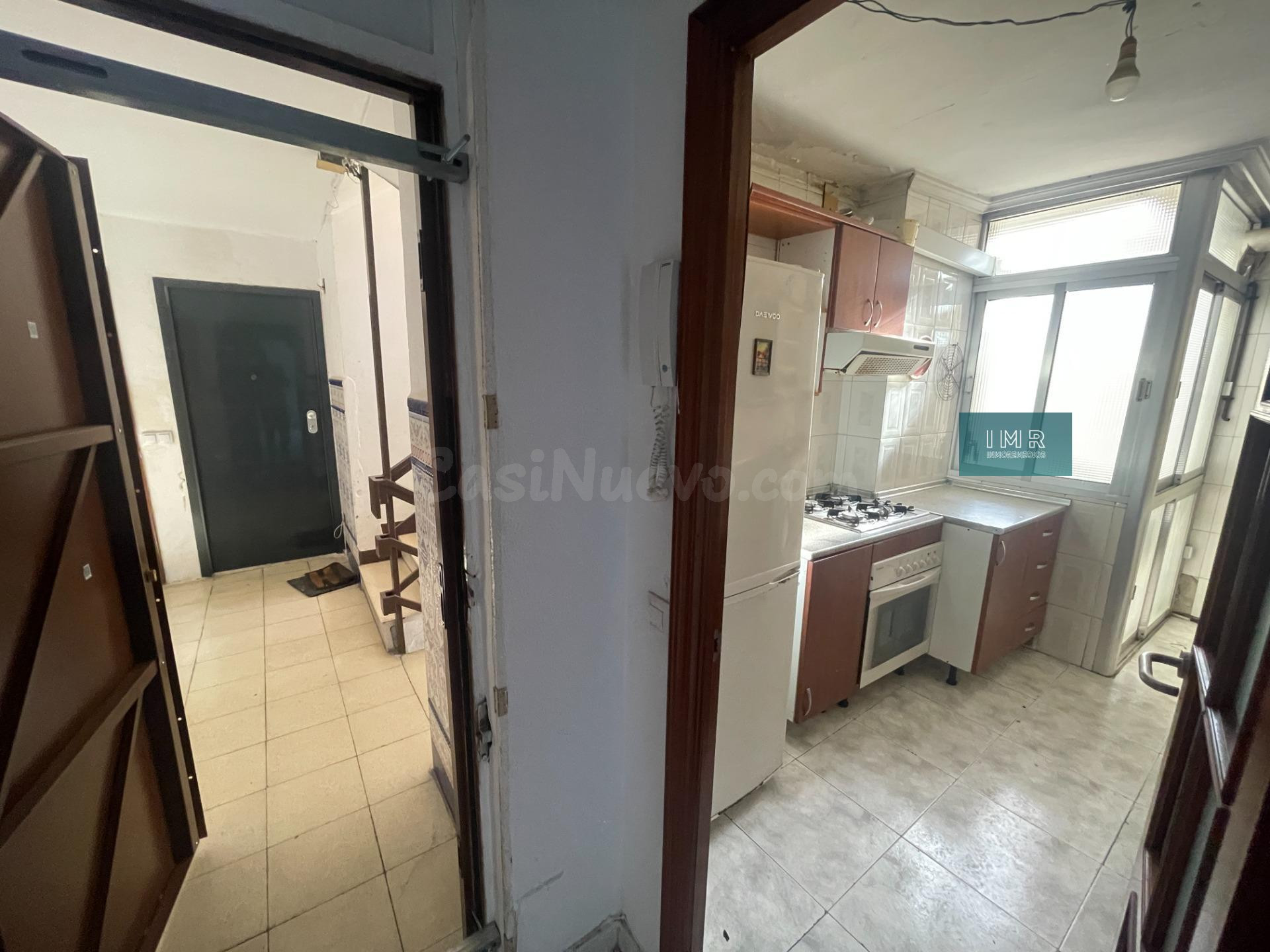 ¡Oportunidad en Calle José Bermejo! Piso de 3 hab. con ascen - foto 3
