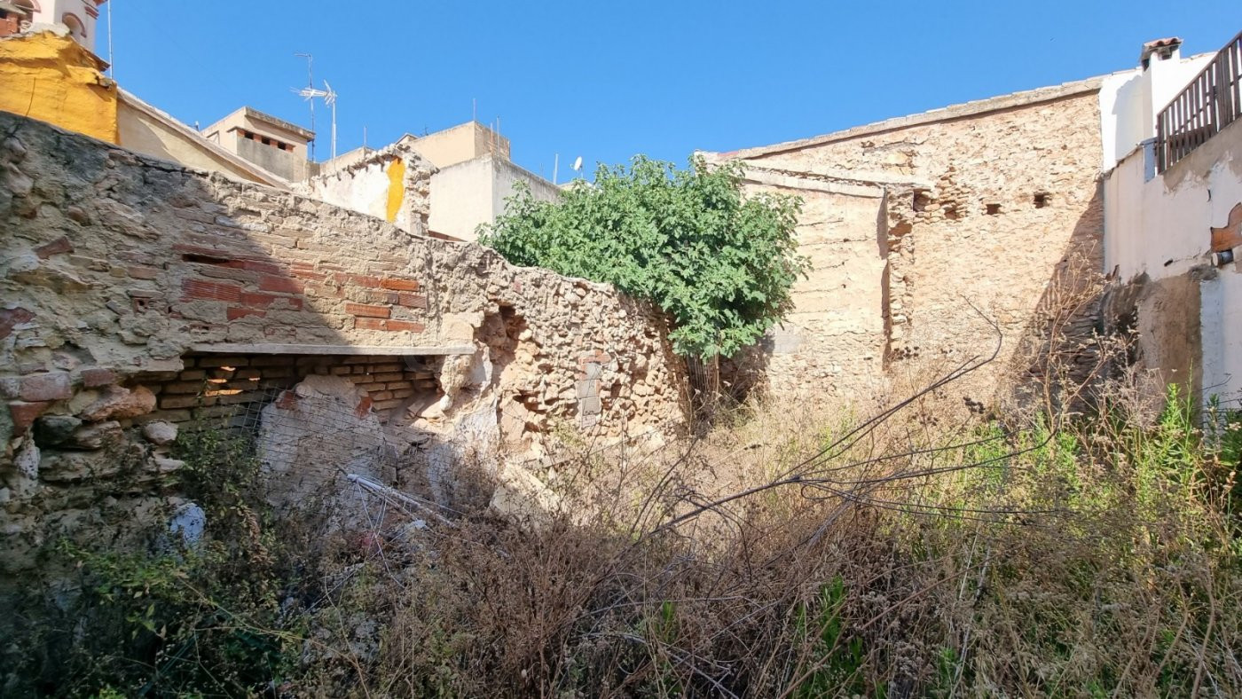 Ref. 04024 - Solar en venta en La Pobla de Vallbona - foto 3