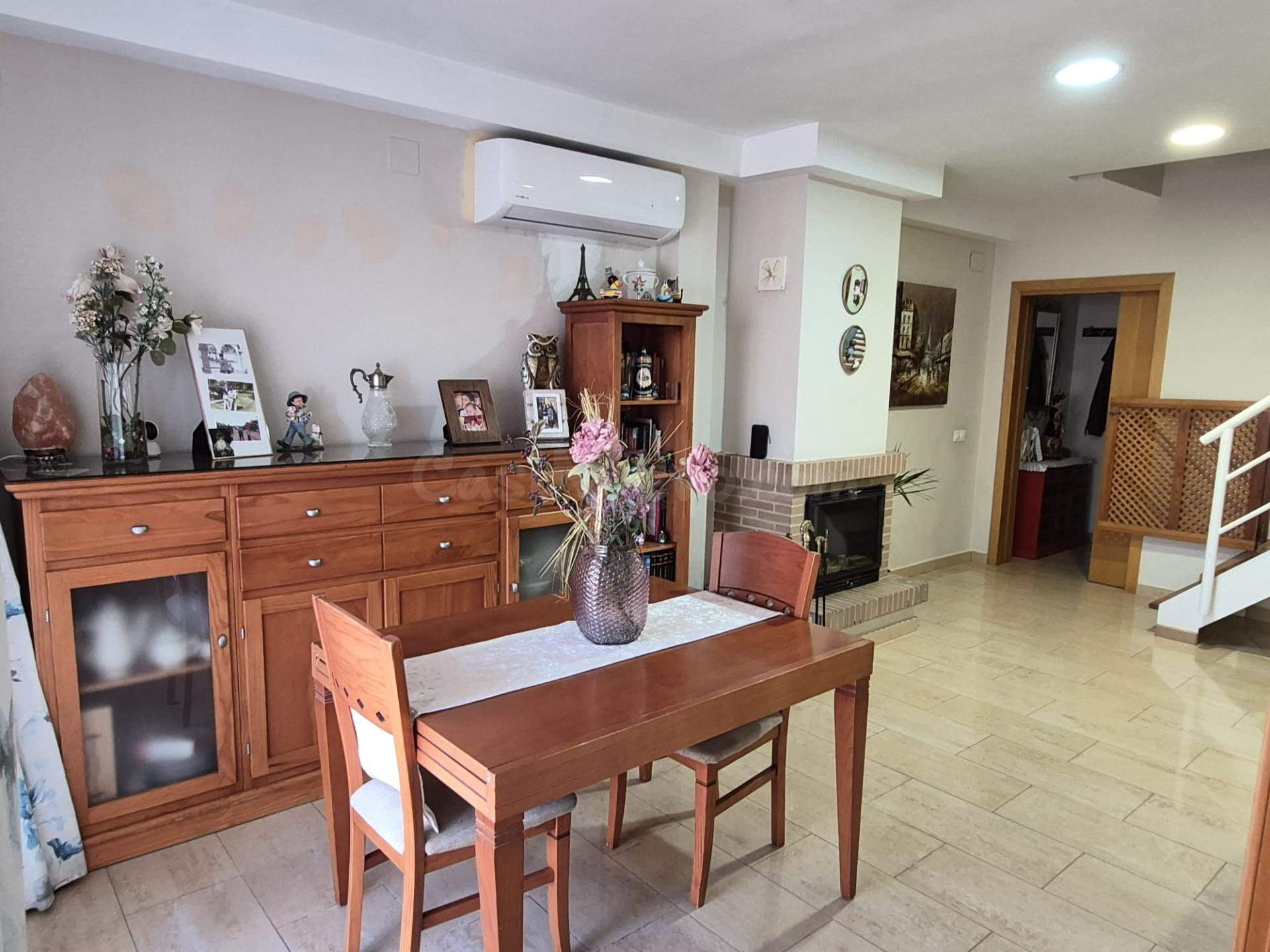PILAS. CASA DE PUEBLO. - foto 2