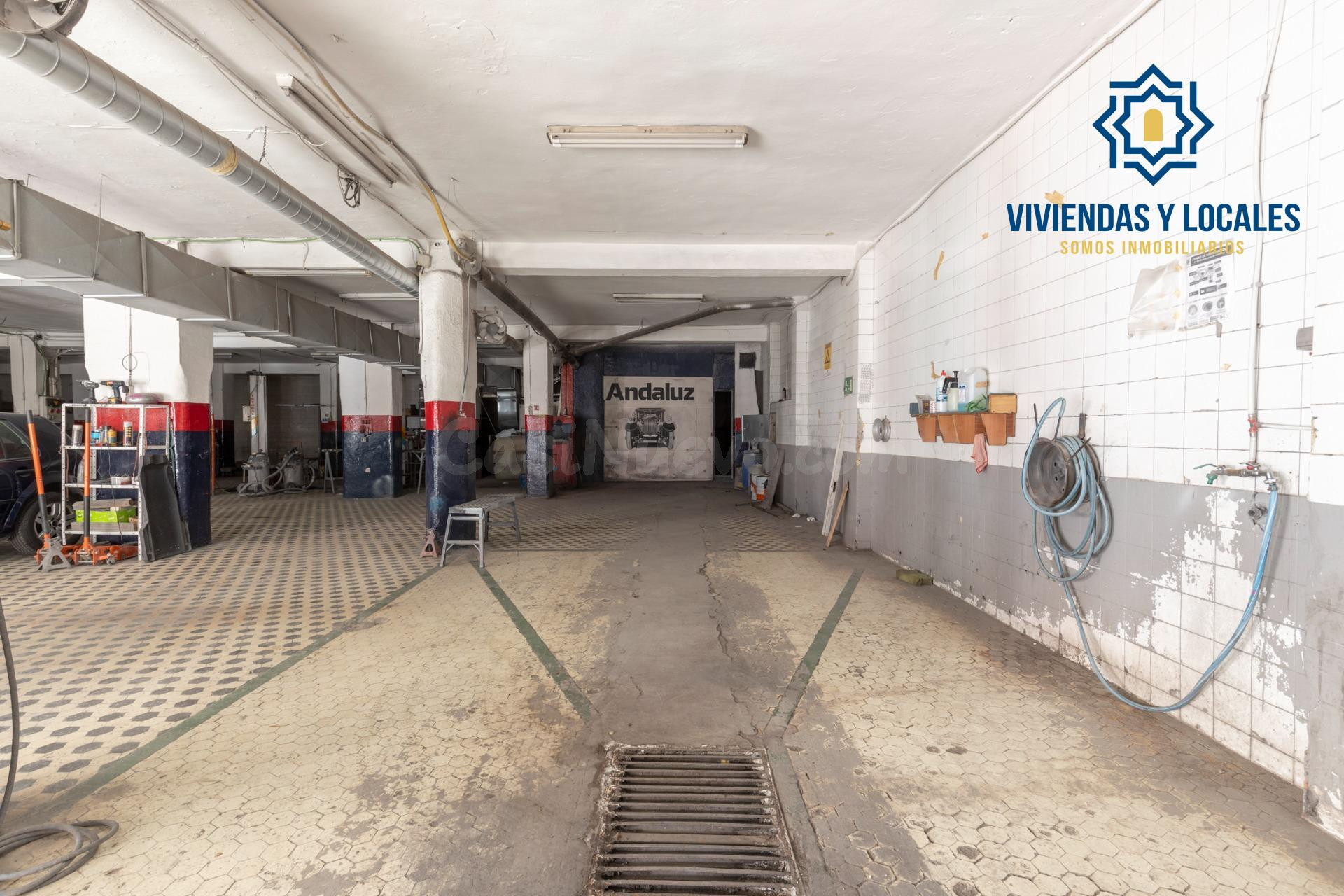 Gran local de 622 m2 junto a Camino de Ronda. Ideal para inv - foto 2