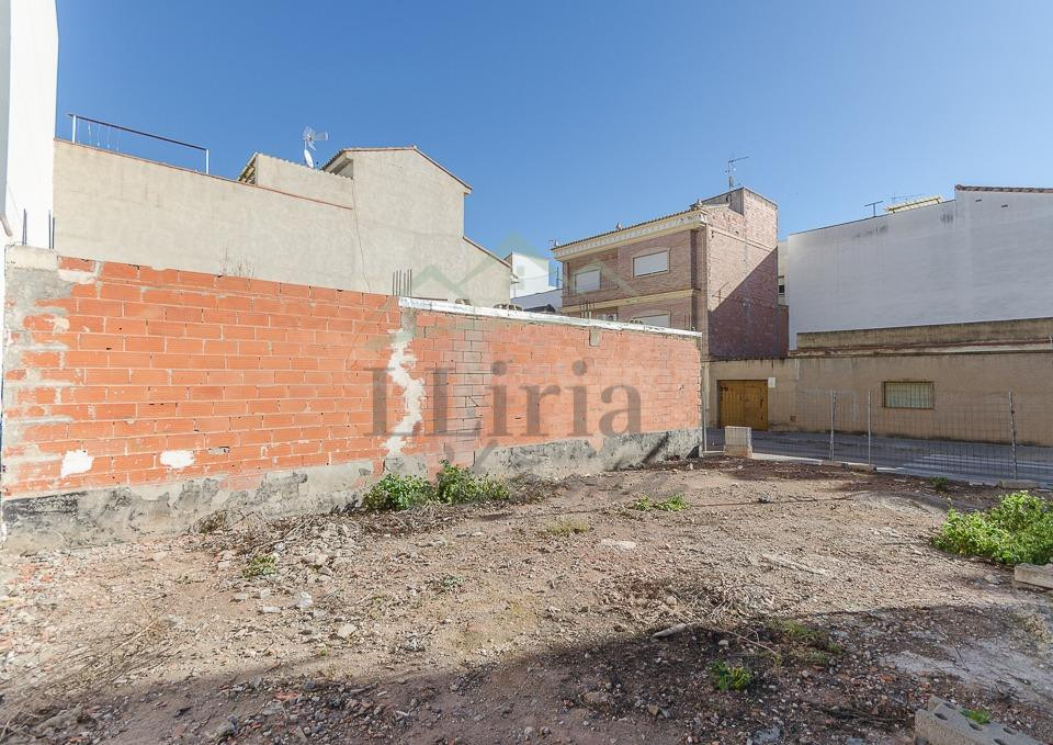 Ref. 04345.- Solar esquinero en Vilamarxant, en núcleo urban - foto 4