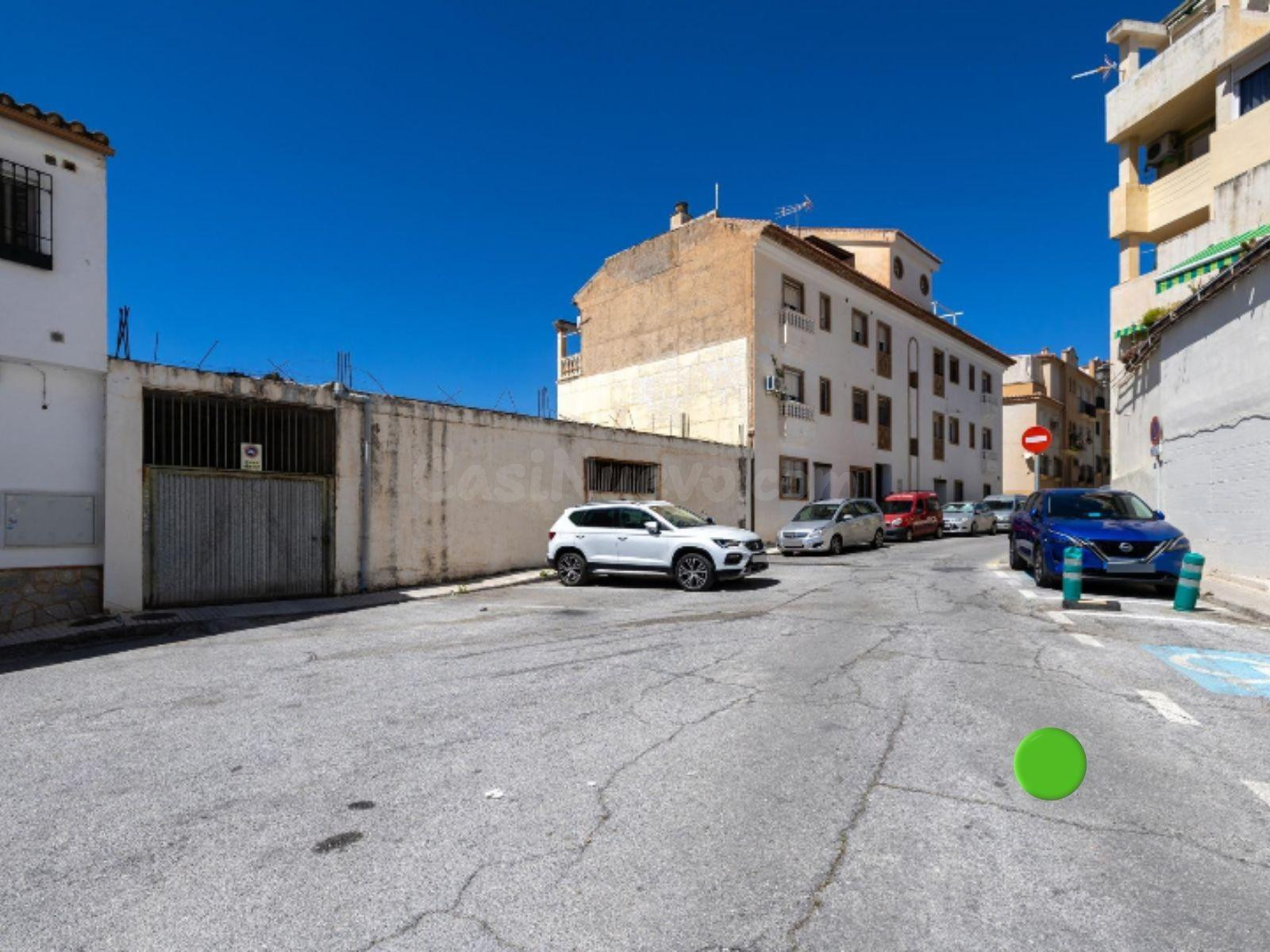 Local comercial + derecho de sobreedificación en Cenes de la - foto 2