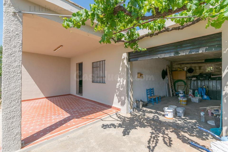 Ref. 04366 - EXCLUSIVA - Casa de campo con almendros en prod - foto 2
