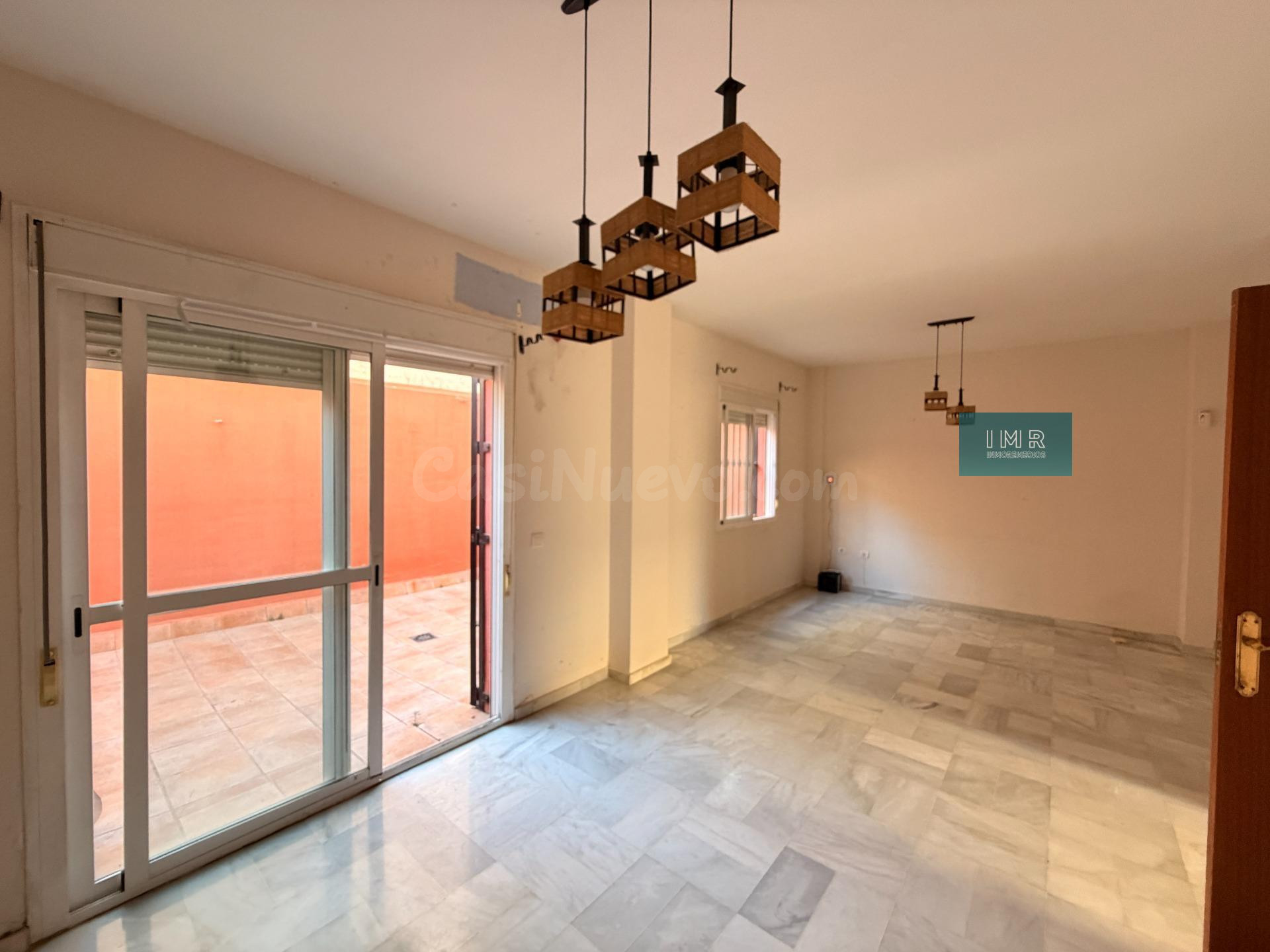 CASA ADOSADA EN VENTA EN EL CENTRO DE BOLLULLOS DE LA MITACI - foto 3