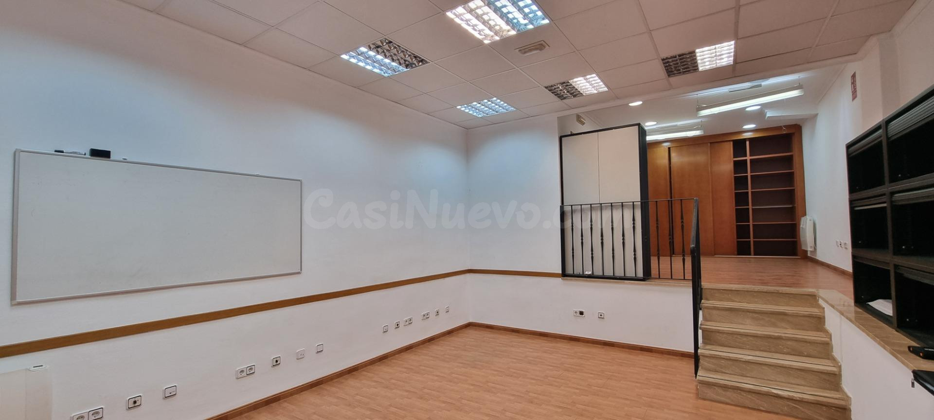 Ref 04374, Local comercial zona Mura preparado para trabajar - foto 5