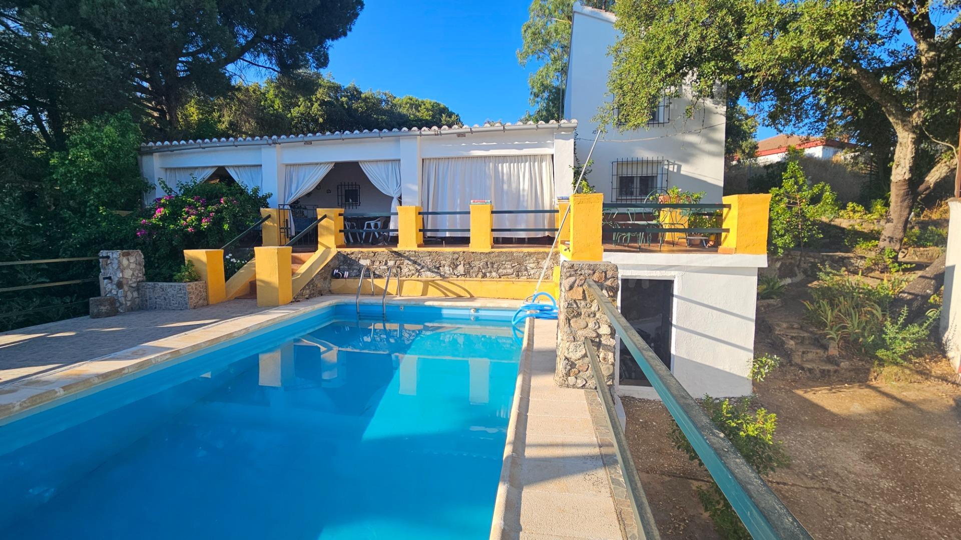 Chalet independiente en Siete Fincas: 3.000 m2 de parcela, p - foto 3