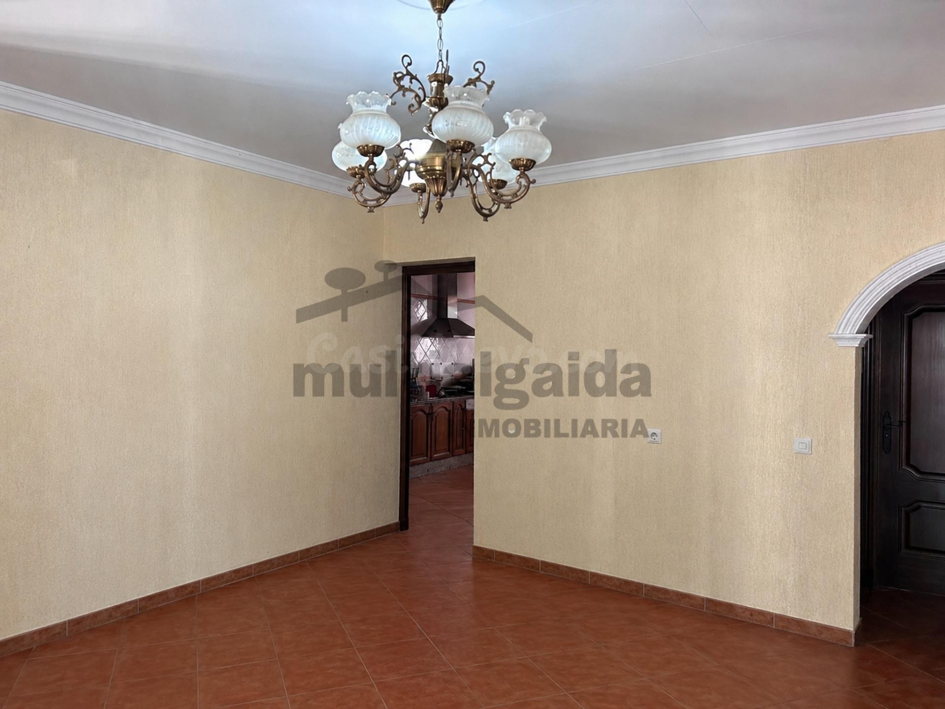 GRAN CASA EN JEDULA